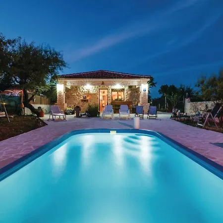 Dalmatian Stone House With Pool Villa *