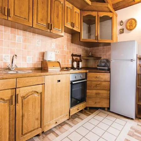 Βίλα Dalmatian Stone House With Pool Stankovci (Zadar)