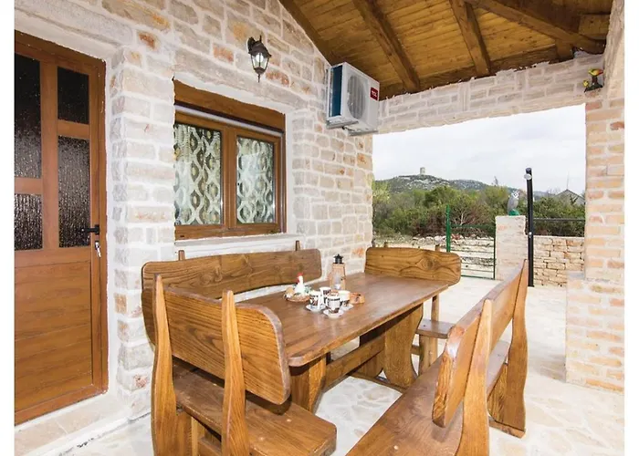 Dalmatian Stone House With Pool * Stankovci (Zadar)
