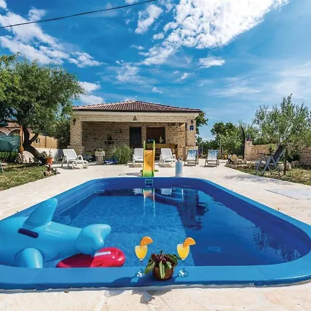 Dalmatian Stone House With Pool * Stankovci (Zadar)