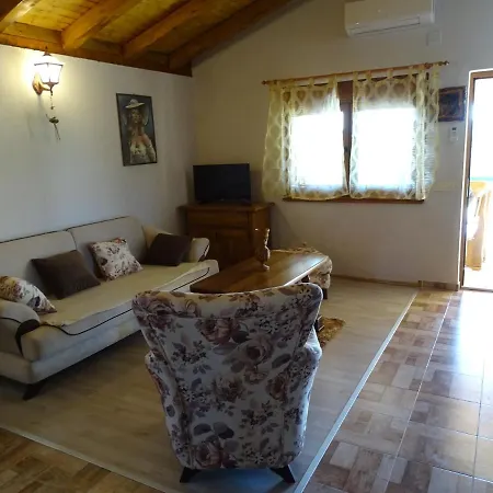 Dalmatian Stone House With Pool * Stankovci (Zadar)